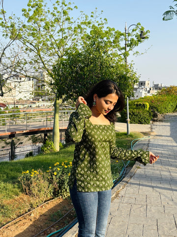 The Meena Kumari Kurti (Olive Green Edition)