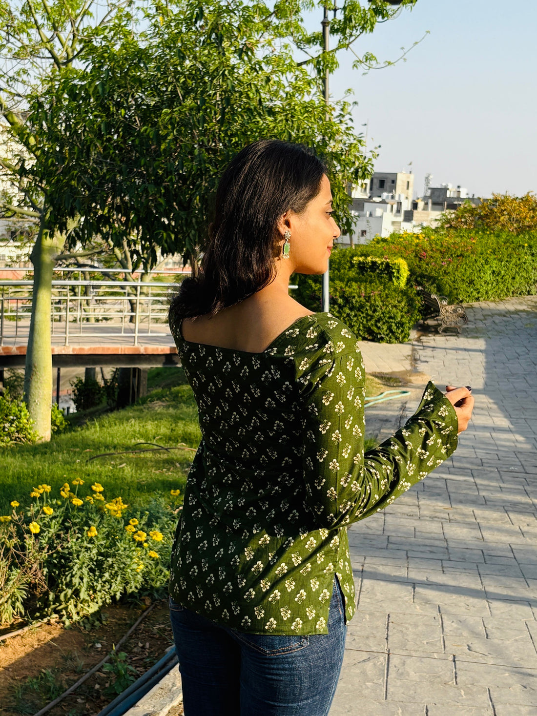 The Meena Kumari Kurti (Olive Green Edition)